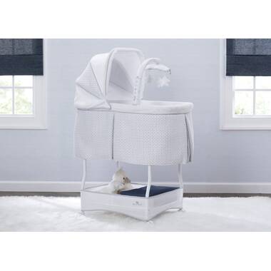 Delta Children Sleepcool Rocking Bassinet with Bedding & Reviews